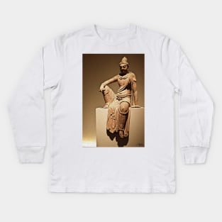 China Antiquities #11 The Nobelman Kids Long Sleeve T-Shirt